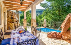 Beautiful Home In Rute