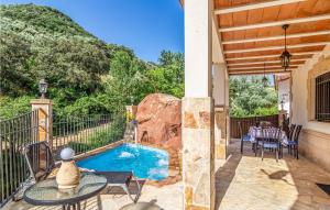 Beautiful Home In Rute