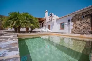 RentitSpain Cortijo Rural Fandango 1 Lujo y Naturaleza - Río-Miel