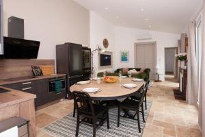 Appartements Les Tropeziennes de Libourne : photos des chambres