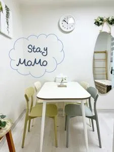 Stay MoMo - Seul