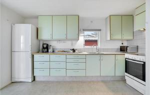 Holiday Home Huginsvej