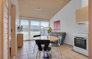 Beautiful Home In Pandrup With Wifi