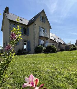 Maisons de vacances Hent Ar Mor - Elegante Demeure Trebeurden : Maison 4 Chambres