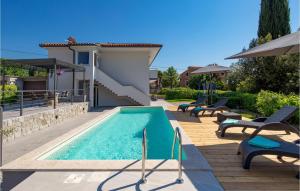 Nice Apartment In Lovran With Wifi