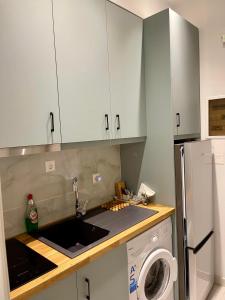 Dinas Apartment