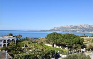 2 Bedroom Awesome Apartment In Trappeto