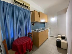 Ramos Charming Studio Apartment - 5th