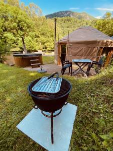 Tentes de luxe Yourte et son bain nordique : photos des chambres