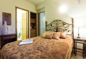 Elia Junior Suite In Epidavros with Shared Pool