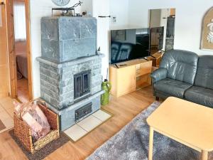 Holiday Apartment Hirvas 1