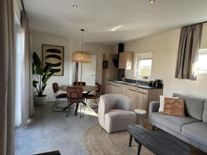 Zonneweelde, Vakantie aan Zee