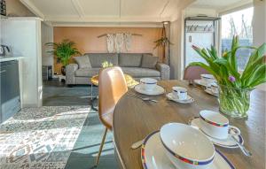 3 Bedroom Stunning Home In Westerland