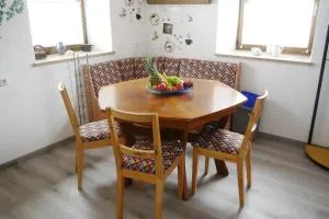 Gepflegte Ferienwohnung für 5 Personen im idyllischen Möhren - Eggenthal