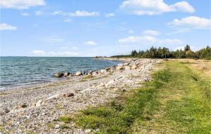 3 Bedroom Cozy Home In Hurup Thy