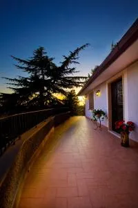 Affittacamere Le Querce - SantʼOreste