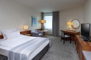 Classic Single Room room in Maritim Airport Hotel Hannover