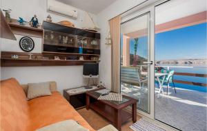 Stunning Home In Jablanac With Wifi 