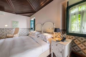 Superior with Balcony room in Pousada Castelo de Obidos