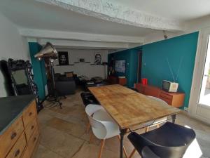 Villas Maison provencale en pierre avec piscine privee : photos des chambres
