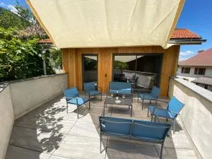 Grange rénovée, 6 minutes du Lac d'Annecy vue sur le Mont-Blanc - Vésonne