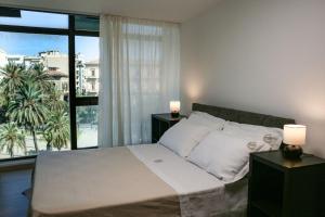 Sabatino Piazza Castelnuovo - Politeama