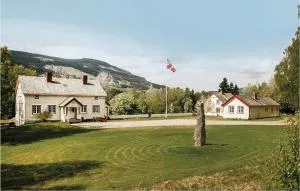 Amazing Home In Ringebu - 科威费耶尔