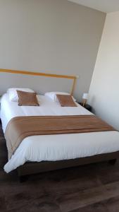 Hotels hotel de france : photos des chambres