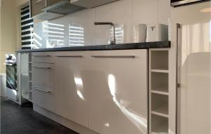 4 Bedroom Lovely Home In Boiensdorf