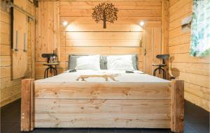 Cozy Home In Hoogersmilde With Wifi