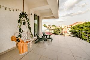 Urban Paradise - Modern Central Accommodation