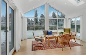 3 Bedroom Lovely Home In Græsted