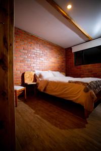 Un Paraíso, volcanes y caballos