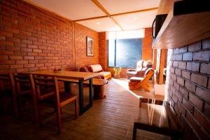 Un Paraíso, volcanes y caballos