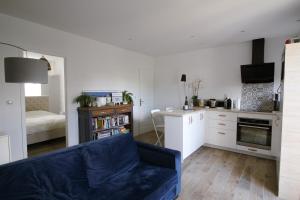 Appartements Appartement avec terrasse privee, plage a pied : photos des chambres