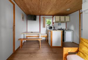 Campings Camping Le Mont Libre - Cottage & espace nature - Gannat : photos des chambres