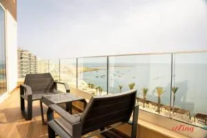 Mediterranean living right by the sea - Salina