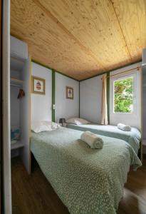 Campings Camping Le Mont Libre - Cottage & espace nature - Gannat : photos des chambres