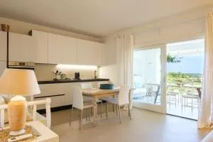 Porto Cervo Trilocale Piscina 200 mtr dal mare - 利斯西亚迪维卡