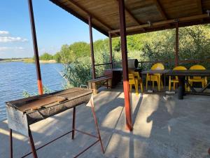 Vila Lacul Caldarusani