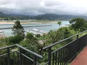 La terraza del Puntal Villaviciosa - Liñero