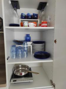 Pokoje v přízemí RD - terasa, bazén, zahrada