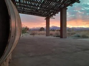 Casa rural con vistas a la Cordillera y Precordillera - Villa Pituil