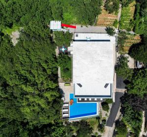 Organic Gardens Villa