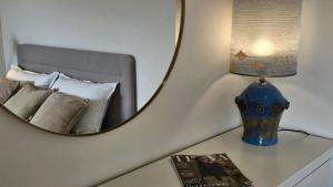 WHITE Sea View - Two Bedroom Apartment