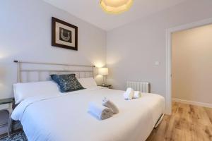 42nd Station by Next Stop Bilbao