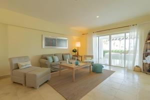 Punta Palmera Beach Front 3b apartment Cap Cana