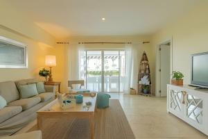 Punta Palmera Beach Front 3b apartment Cap Cana