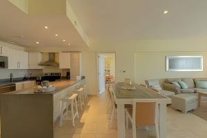 Punta Palmera Beach Front 3b apartment Cap Cana