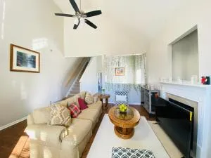 Spacious room with Shared bathroom - Smithfield